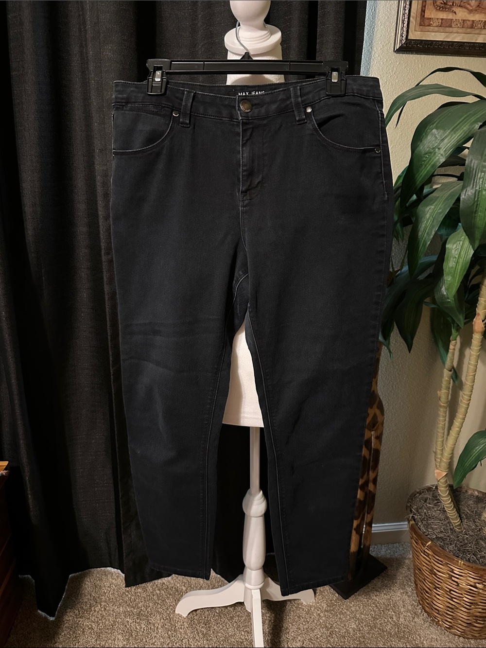 Max Jeans Women’s Black High Rise Skinny Jeans